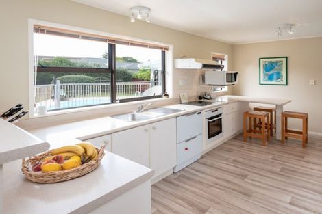 Photo of property in 13 Belmere Rise, Farm Cove, Auckland, 2012