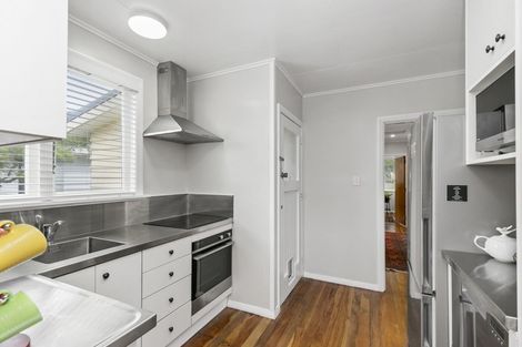 Photo of property in 12 Raroa Place, Pukerua Bay, 5026