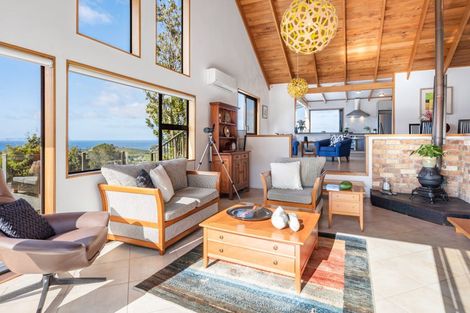 Photo of property in 347 Rockell Road, Whananaki, Hikurangi, 0181