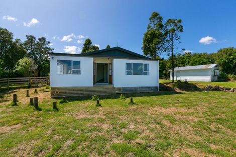 Photo of property in 6380 South Road, Pungarehu, Opunake, 4685