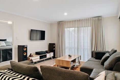 Photo of property in 20/70 Robins Road, Queenstown, 9300