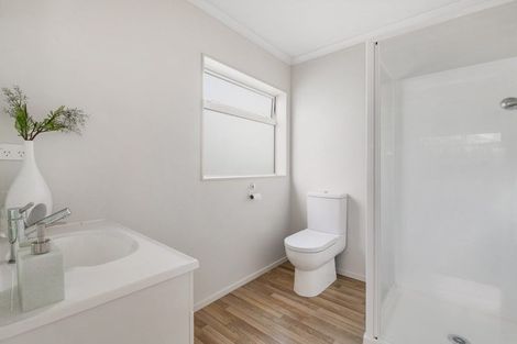 Photo of property in 10a Centreway Road, Orewa, 0931