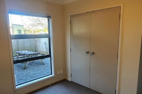 Photo of property in 36 Verdale Circle, Glen Eden, Auckland, 0602