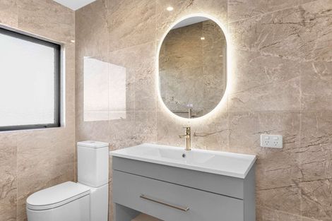 Photo of property in 4 Harbour Lights Terrace, Whitianga, 3592