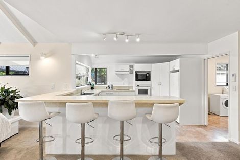 Photo of property in 52 Anglesea Avenue, Parklands, Christchurch, 8083