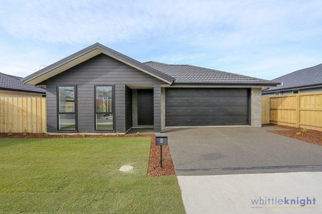 Photo of property in 8 Croydon Street, Woodend, 7610