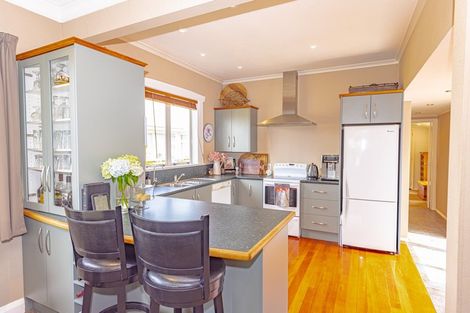 Photo of property in 16 Arthur Street, Pahiatua, 4910