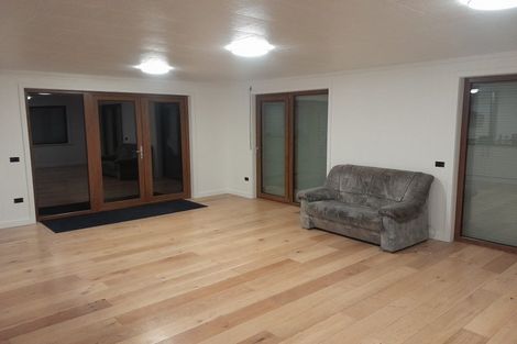 Photo of property in 24 Hauraki Road, Hauraki, Auckland, 0622