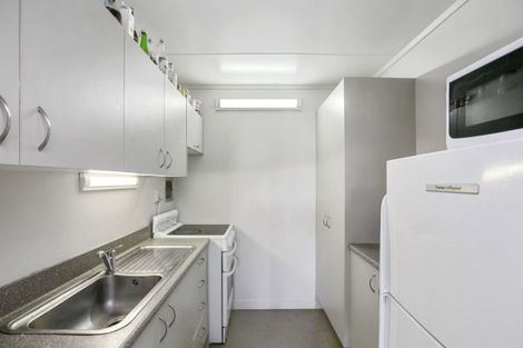 Photo of property in Hobson Court Flats, 84/70 Hobson Street, Thorndon, Wellington, 6011