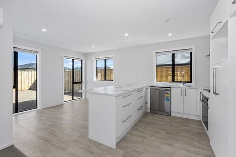 Photo of property in 19 Higgins Street, Woodend, 7610