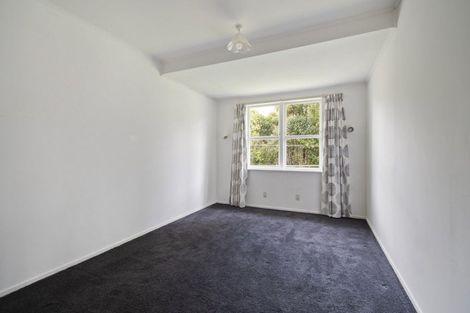 Photo of property in 393 Aokautere Drive, Aokautere, Palmerston North, 4471