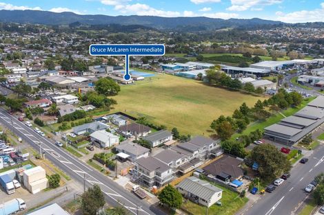 Photo of property in 47c Bruce Mclaren Road, Henderson, Auckland, 0612