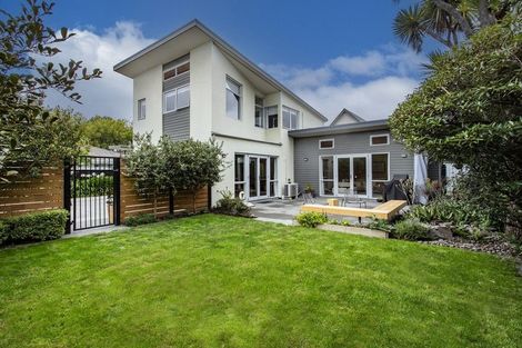 Photo of property in 56 Oxley Avenue, St Albans, Christchurch, 8014