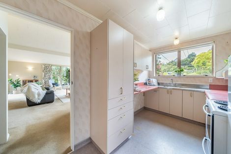 Photo of property in 14a Forest Road, Pinehaven, Upper Hutt, 5019