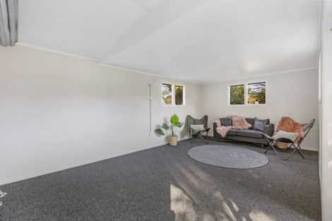 Photo of property in 301 Royal Road, Massey, Auckland, 0614