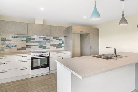 Photo of property in 16 Johnson Avenue, Amberley, 7410