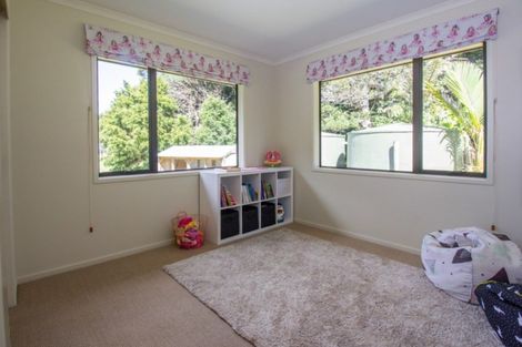 Photo of property in 18 Meadowstone Lane, Maungakaramea, Whangarei, 0178