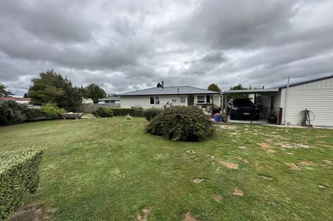 Photo of property in 9 Alloa Place, Tokoroa, 3420