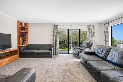 Photo of property in 207 Mangakura Road, Helensville, 0875