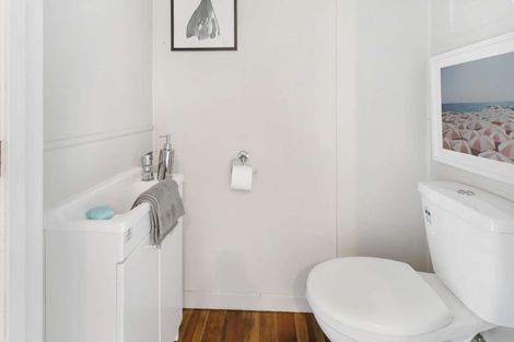 Photo of property in 96 Harris Street, Pukekohe, 2120