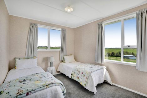 Photo of property in 84 Ohanga Road, Onaero, Waitara, 4383