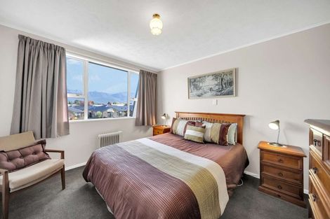 Photo of property in 11 Bowen Street, Te Anau, 9600