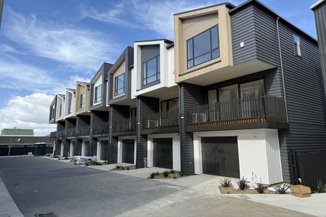 Photo of property in 41 Nimstedt Avenue, Oteha, Auckland, 0632