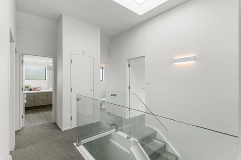 Photo of property in 31 Dovedale Avenue, Ilam, Christchurch, 8041