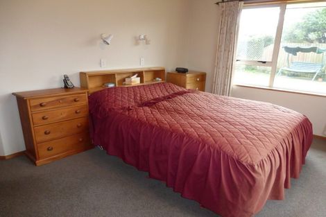 Photo of property in 4 Fuchsia Place, Halswell, Christchurch, 8025