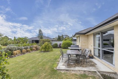 Photo of property in 50 Church Street, Oxford, 7430