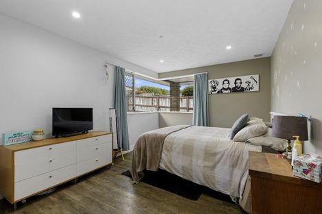 Photo of property in 3/3 Kennedy Grove, Stokes Valley, Lower Hutt, 5019