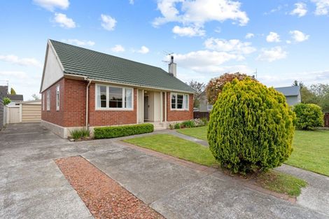 Photo of property in 24 Masters Crescent, Masterton, 5810