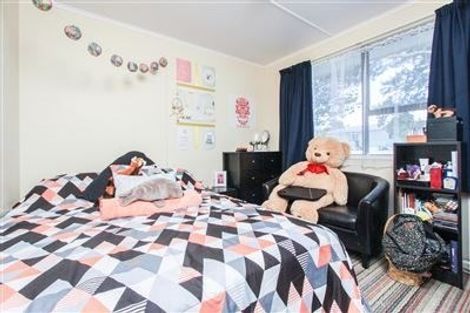 Photo of property in 49 Pinedale Place, Henderson, Auckland, 0610