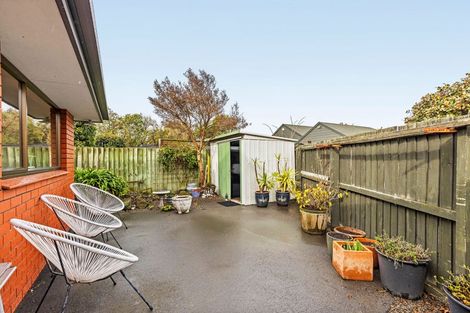 Photo of property in 33 Cherrywood Place, Redwood, Christchurch, 8051