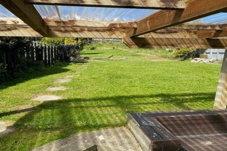 Photo of property in 32 Collins Avenue, Tawa, Wellington, 5028