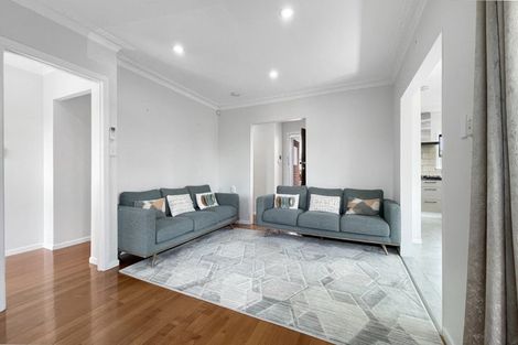 Photo of property in 17 Philip Street, Papatoetoe, Auckland, 2025