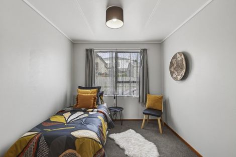 Photo of property in 69 Oranga Street, Westown, New Plymouth, 4310