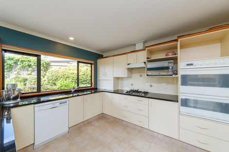 Photo of property in 40 Kilkenny Place, Fitzherbert, Palmerston North, 4410