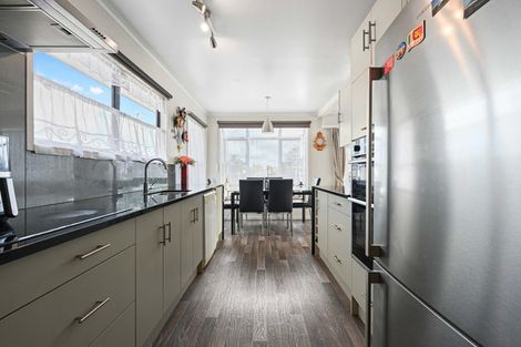 Photo of property in 112 Pukete Road, Pukete, Hamilton, 3200