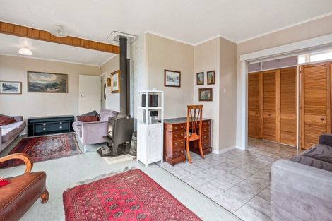 Photo of property in 18 Runuku Grove, Turangi, 3334