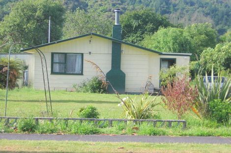 Photo of property in 16 Tumoana Street, Taumarunui, 3920