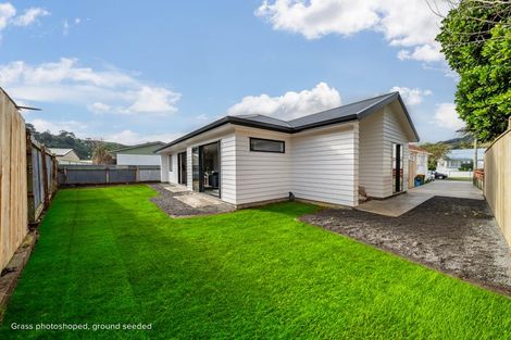 Photo of property in 17a Lockwood Crescent, Taita, Lower Hutt, 5011