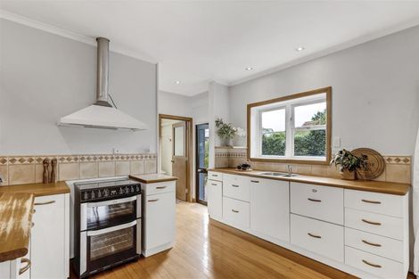 Photo of property in 17 Bounty Street, Bryndwr, Christchurch, 8053