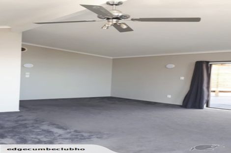 Photo of property in 16 Matipo Place, Edgecumbe, 3120