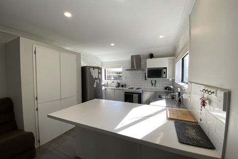 Photo of property in 15b Valley Road, Pukekohe, 2120