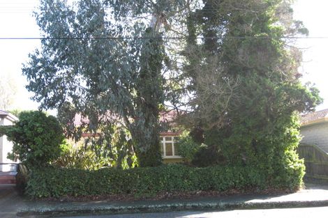 Photo of property in 33 York Street, Waltham, Christchurch, 8023