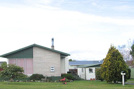 Photo of property in 4 Gem Street, Pukehangi, Rotorua, 3015