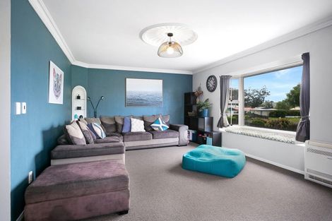 Photo of property in 39 Sheridan Crescent, Leamington, Cambridge, 3432