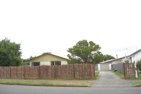 Photo of property in 19 Ashwood Street, Parklands, Christchurch, 8083