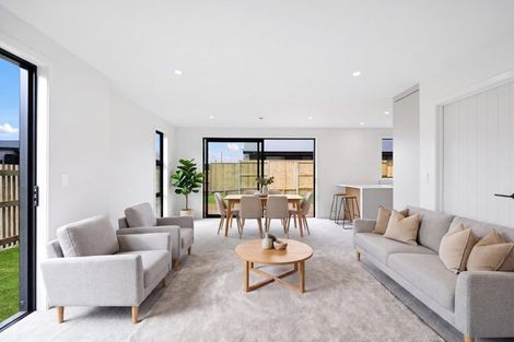 Photo of property in 69 Kelly Road, Cambridge, 3434